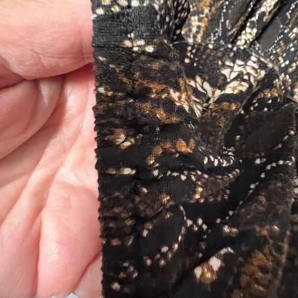 Michael Kors snakeskin print brown and black top size 1X. Drape neckline. - Picture 3 of 4